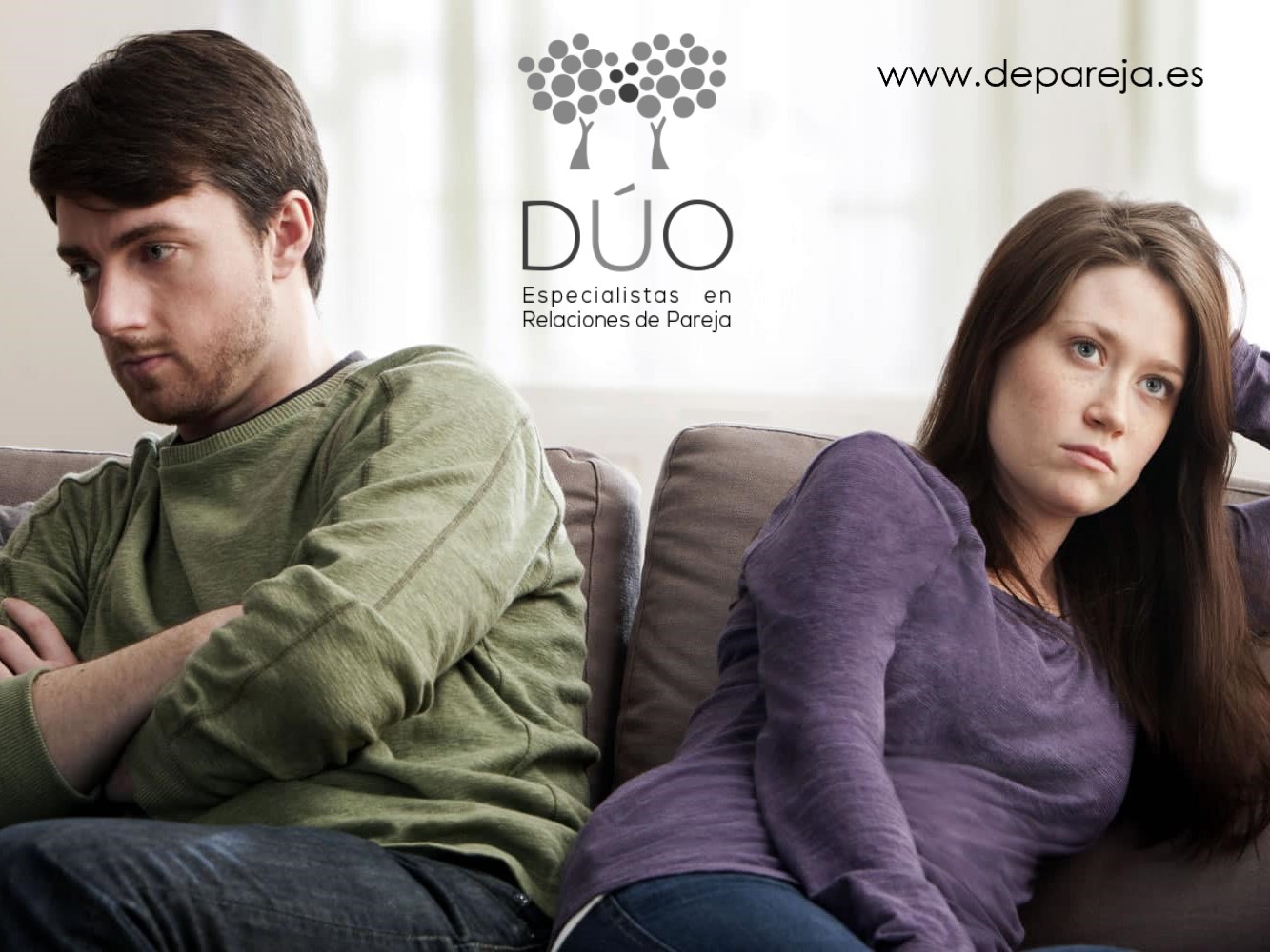 Pareja que no se mira 1